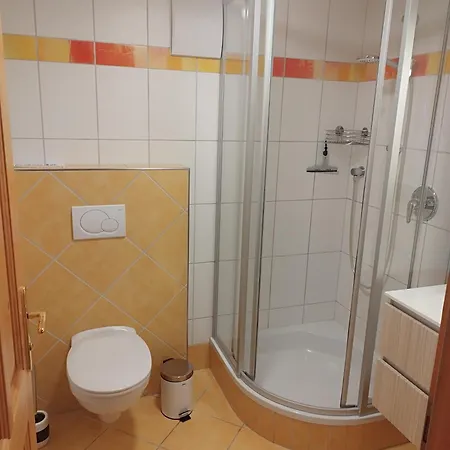 Familienhof Kain Tiefgraben